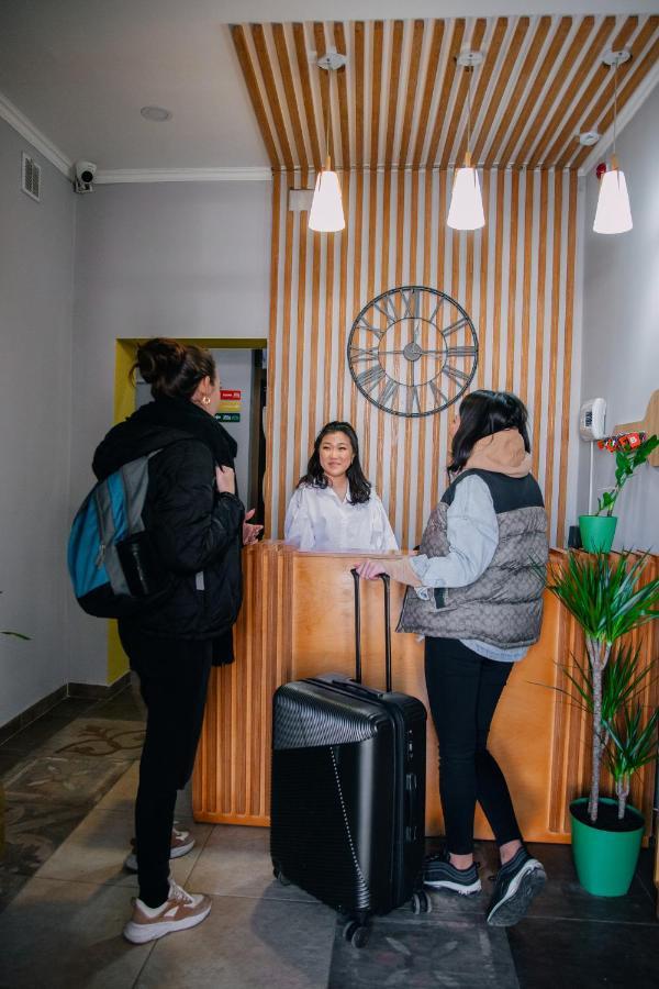 People Hostel Biskek Kültér fotó